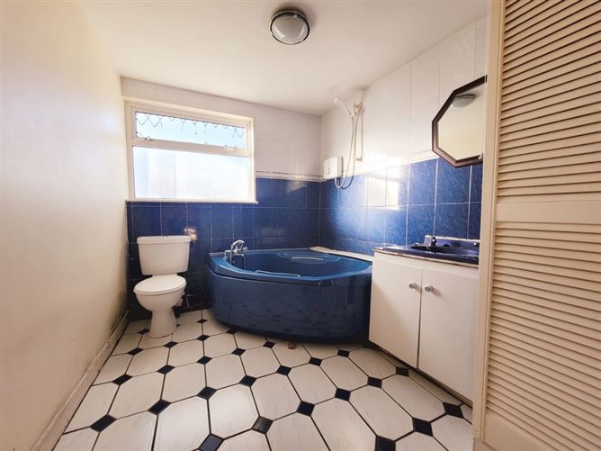 Roseville, Cooney's Field, Myrtleville, Cork