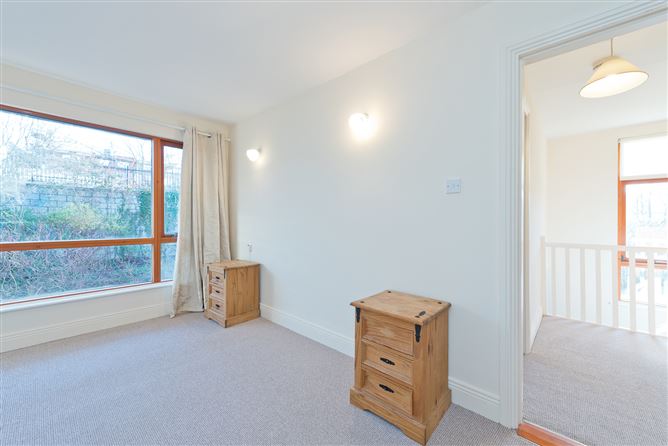 137 Hunters Green, Hunters Wood, Ballycullen, Dublin 24