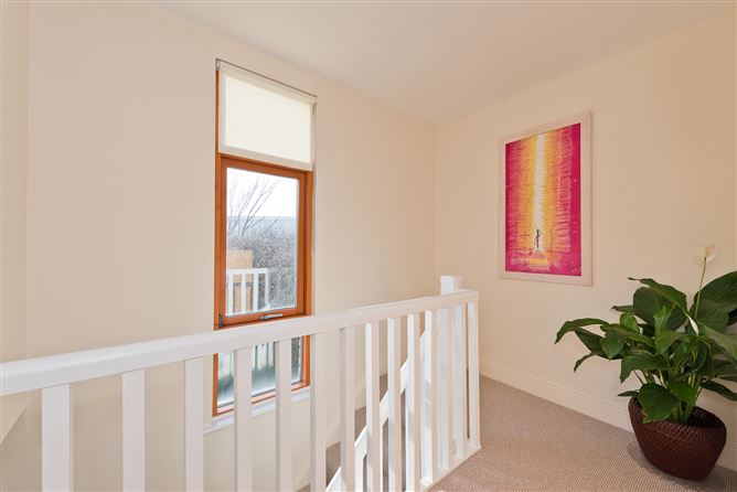 137 Hunters Green, Hunters Wood, Ballycullen, Dublin 24