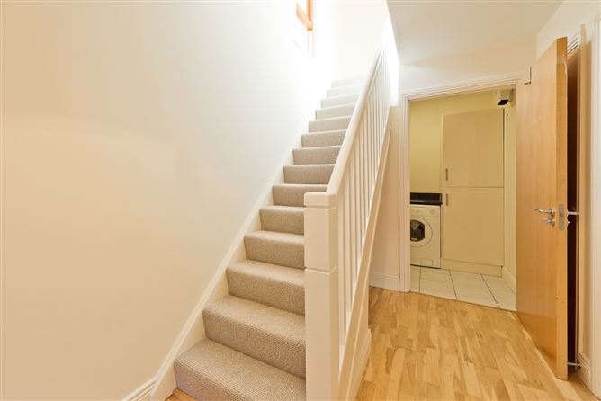 137 Hunters Green, Hunters Wood, Ballycullen, Dublin 24
