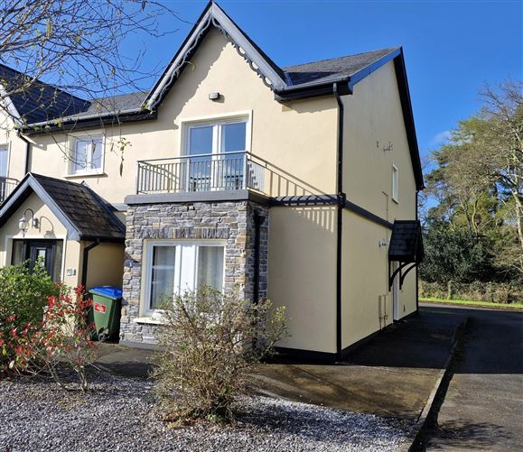 22 Cuirt Cleady, Glanerought, Kenmare, Kerry