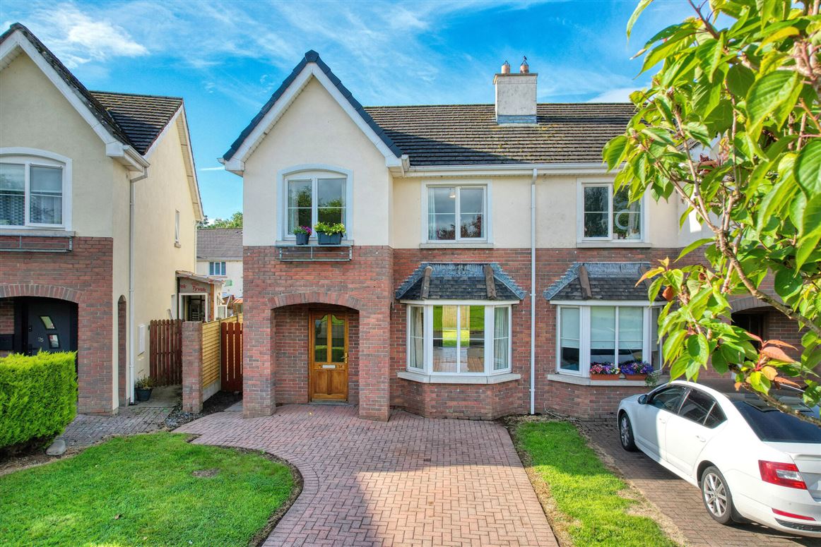 24 Oaklands Green, Ballinalee Road, Longford