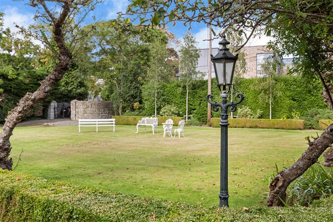 https://photos-a.propertyimages.ie/media/2/4/0/4960042/30188bd1-7b63-42aa-9163-0a6b60686768_l.jpg