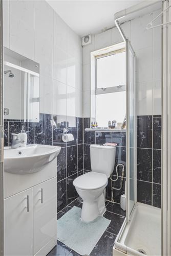 Photo 11 of 18 — 284 Rosemount Terrace, North Circular Road, Dublin 7