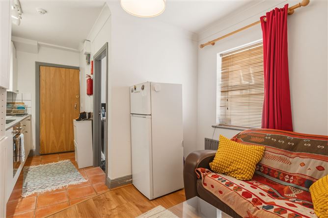 Photo 9 of 18 — 284 Rosemount Terrace, North Circular Road, Dublin 7