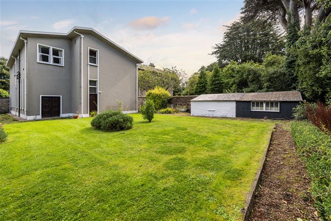 Seafield Road, Killiney, Dublin