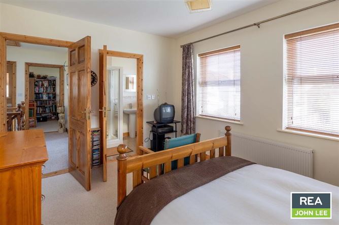 7 Hillcrest Manor, Newport, Tipperary