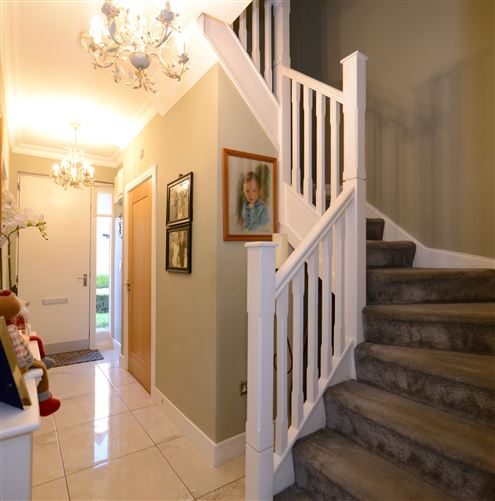 11 Chapelwood View, Hollystown, Dublin