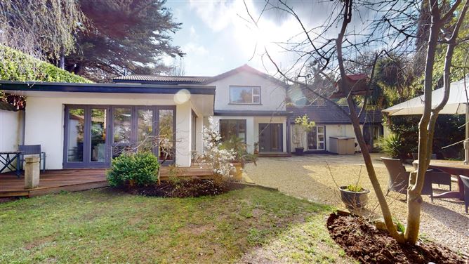 Dove Cottage, Commons Road, Loughlinstown, Dublin 18
