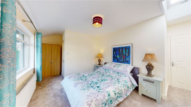 Dove Cottage, Commons Road, Loughlinstown, Dublin 18