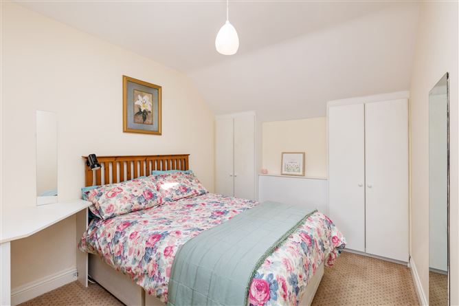 29 Oaktree Grove, Castleknock, Dublin 15