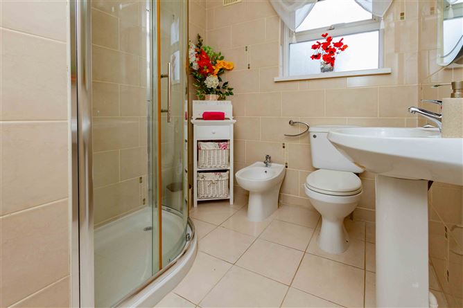 6 Yellow Meadows Lawns , Clondalkin, Dublin 22