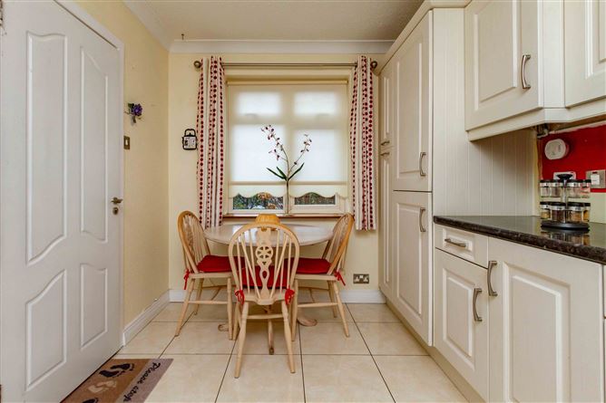 6 Yellow Meadows Lawns , Clondalkin, Dublin 22