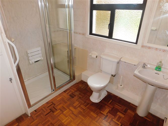 52 Upper Beaumont Drive, Ballintemple, Cork., Ballintemple, Cork