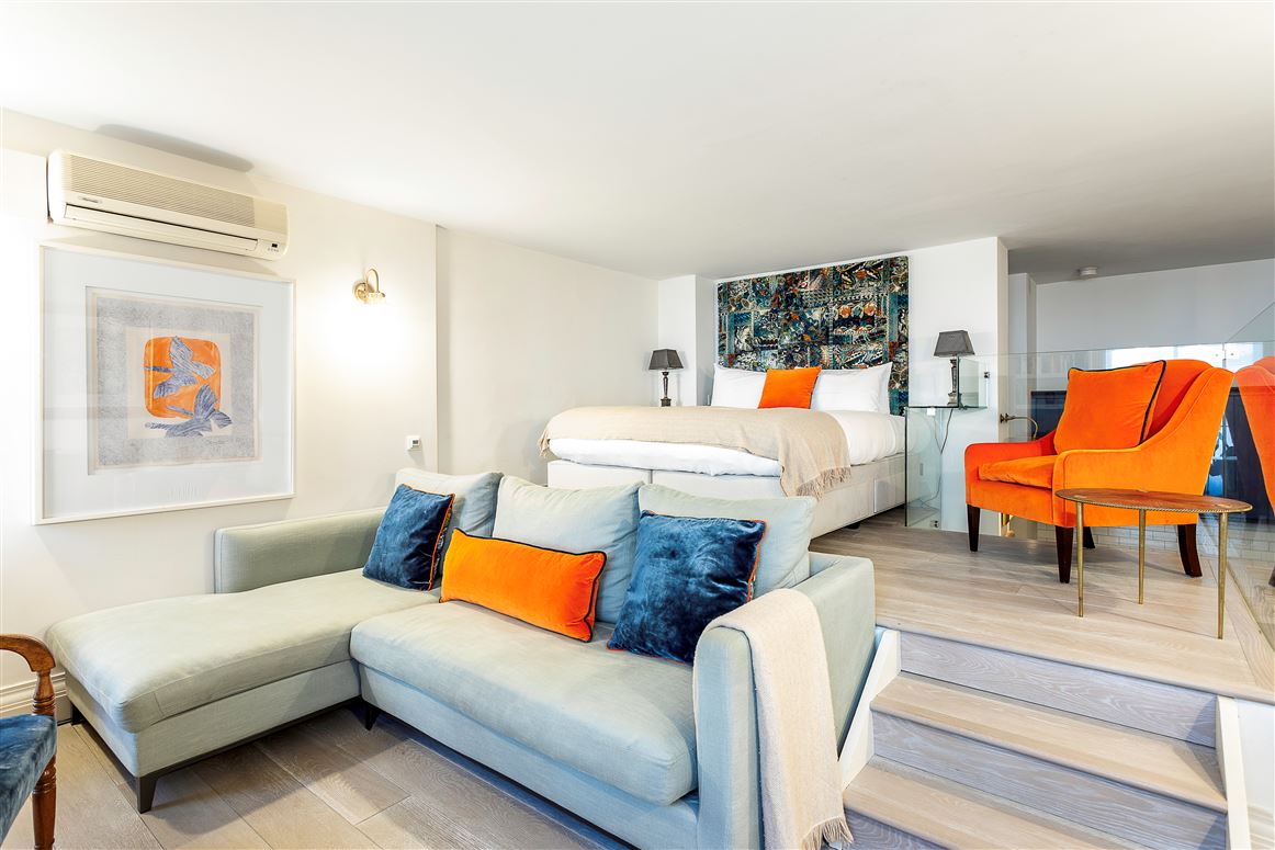 The Magic Touch,London,Greater London,United Kingdom