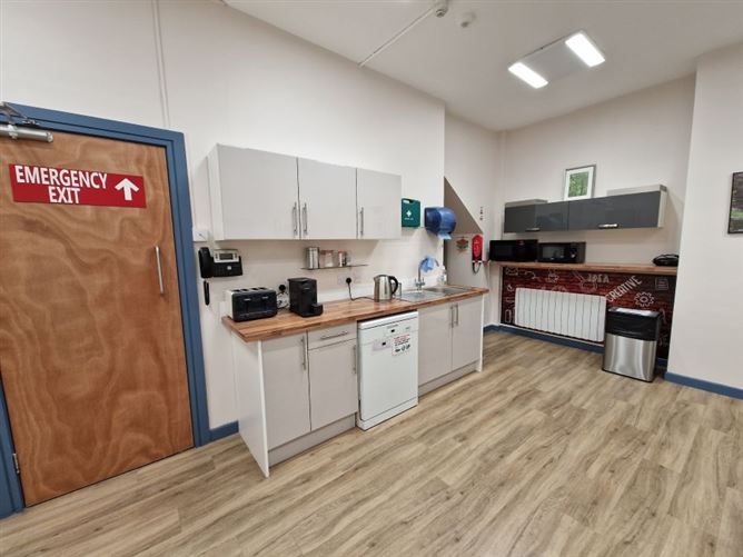 The Business Centre, Fonthill Industrial Park, Clondalkin, Dublin 22