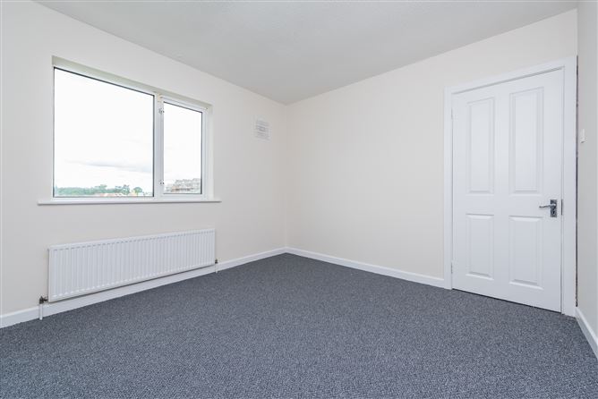 79 Rathcurragh, Green Road, Newbridge, Co. Kildare