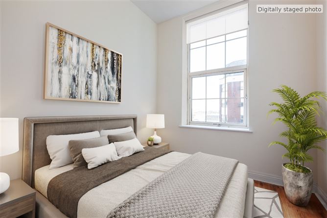 35 Mountjoy Square, Dublin 1