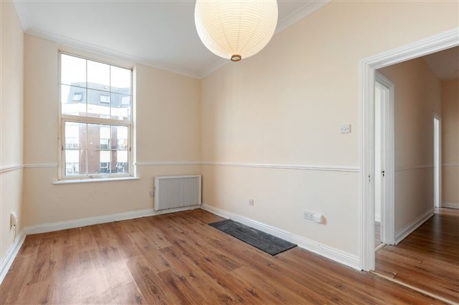 35 Mountjoy Square, Dublin 1