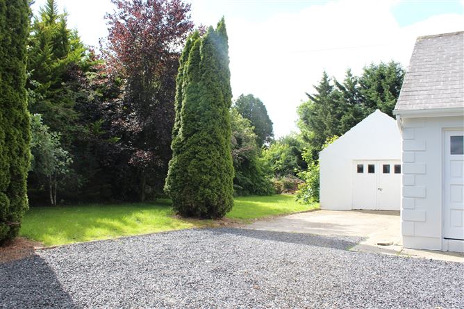 The Meelaghans, Tullamore, Co. Offaly
