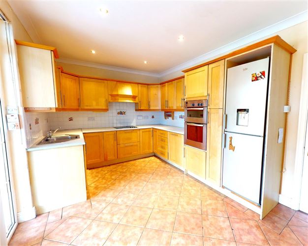 73 Meadow Vale, Blackrock, Co. Dublin