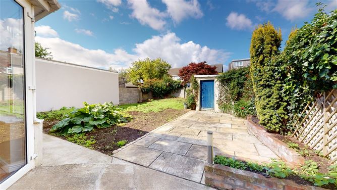 73 Meadow Vale, Blackrock, Co. Dublin