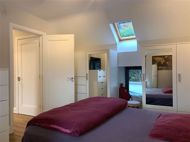  9 Salmon View Terrace, Sundays Well Avenue, Sundays Well, Cork