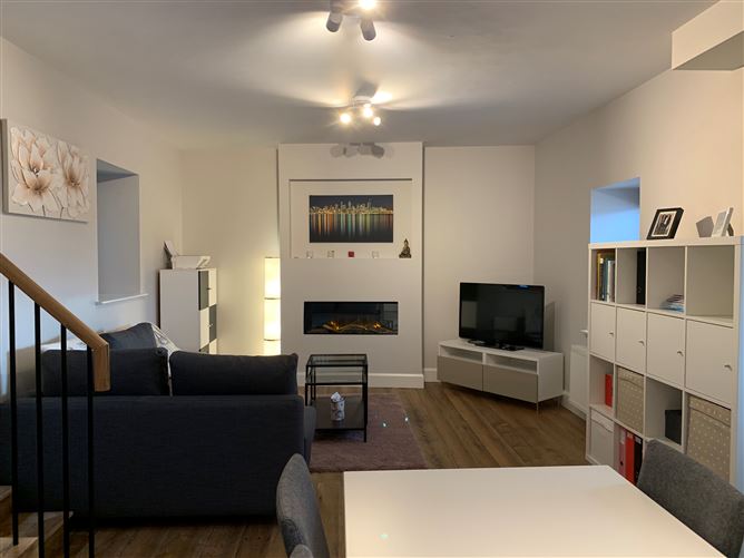  9 Salmon View Terrace, Sundays Well Avenue, Sundays Well, Cork