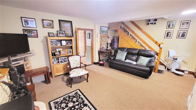 Newbridge Street, Birr, Offaly