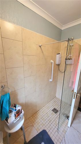 Newbridge Street, Birr, Offaly