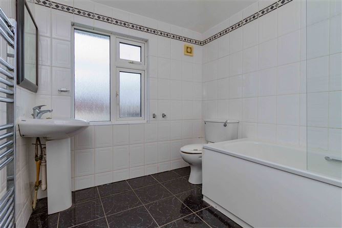110 Benmadigan Road, Drimnagh, Dublin 12