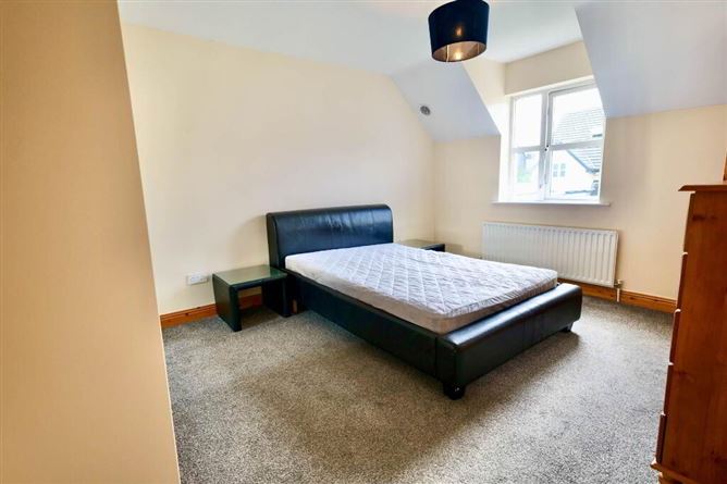 12b Woodfield Drive, Killeline, Newcastle West, Limerick