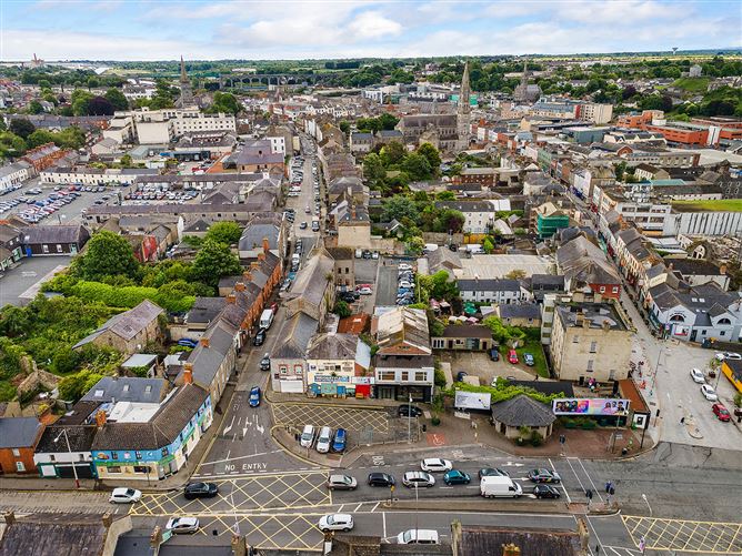 George's Square, Drogheda, Louth