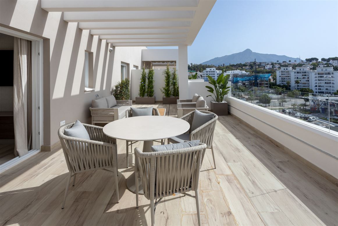 Spain, Marbella, Nueva Andalucia - COSTA-01112P