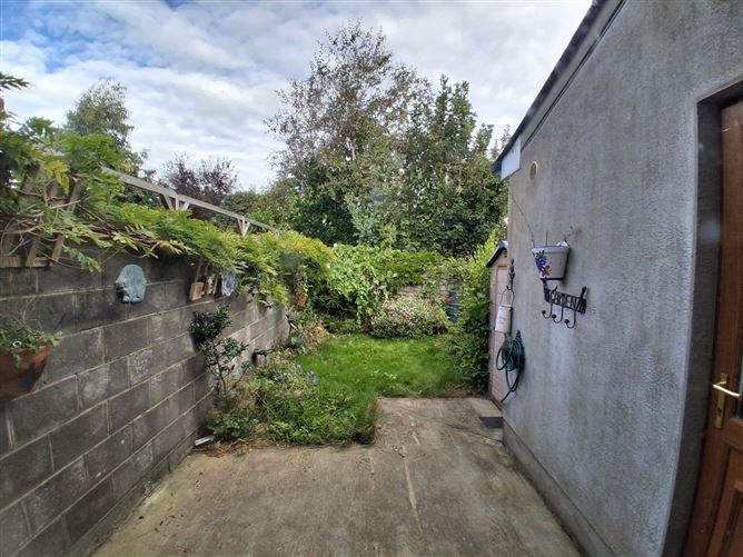 6 The Stableyard, Balbriggan Street, Skerries Co. Dublin
