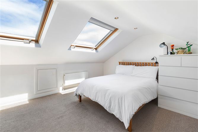Photo 14 of 19 — 9 Luttrellstown Close, Castleknock, Dublin 15