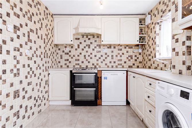 Photo 10 of 23 — 144 Kippure Park, Finglas, Dublin 11