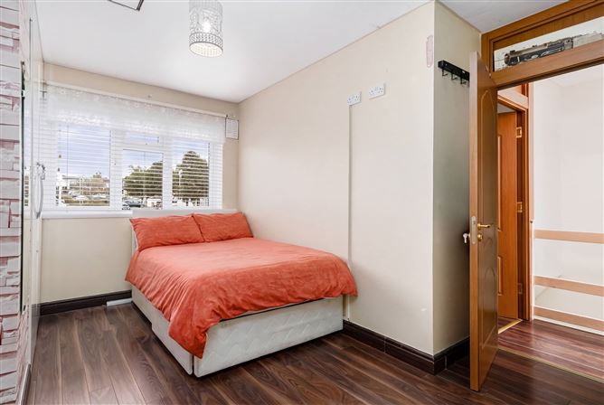 Photo 13 of 23 — 144 Kippure Park, Finglas, Dublin 11