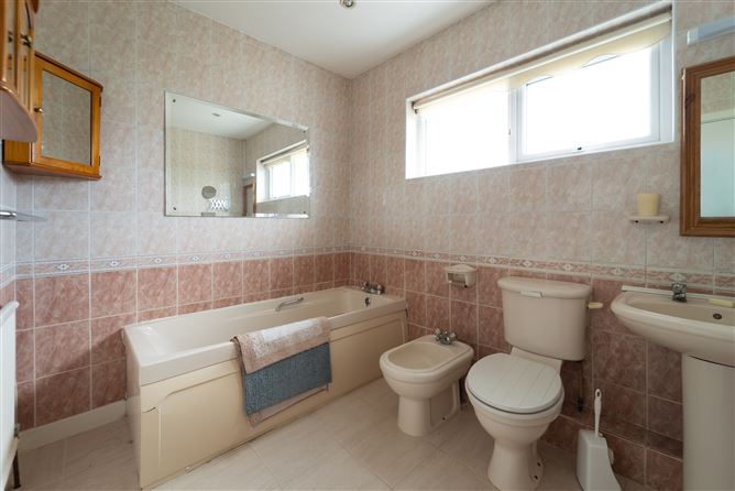 Photo 14 of 27 — 13 Springfield Drive , Templeogue, Dublin 6W