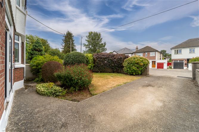 13 Springfield Drive , Templeogue, Dublin 6W