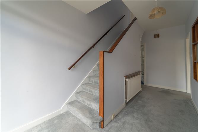 13 Springfield Drive , Templeogue, Dublin 6W