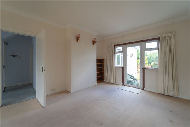 Photo 9 of 27 — 13 Springfield Drive , Templeogue, Dublin 6W