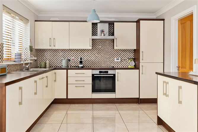 8 Brownstown Manor, Brownstown, Curragh, Co. Kildare