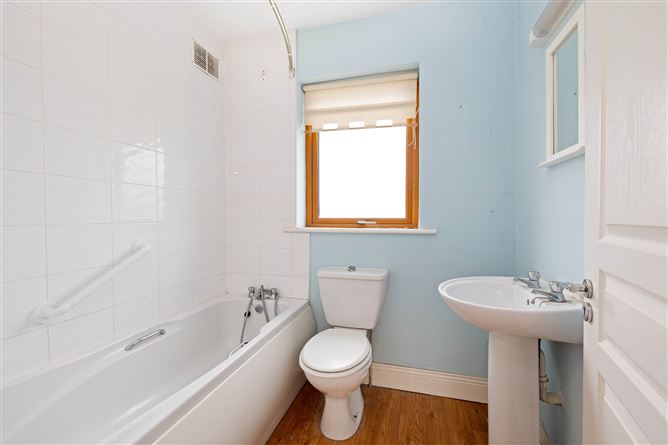 22 Cluain Dara, Derrinturn, Carbury, Kildare