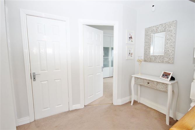 5 Ellensborough Lawn, Tallaght, Dublin 24