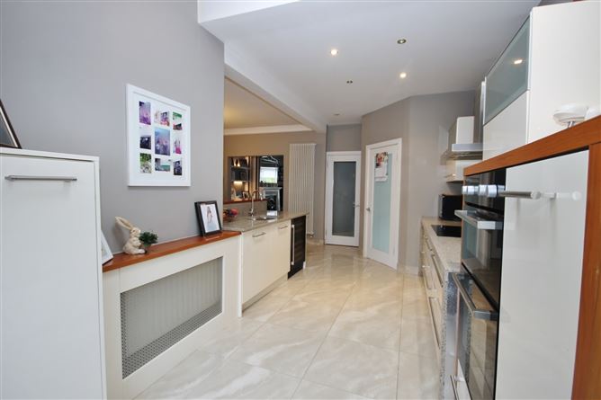 5 Ellensborough Lawn, Tallaght, Dublin 24