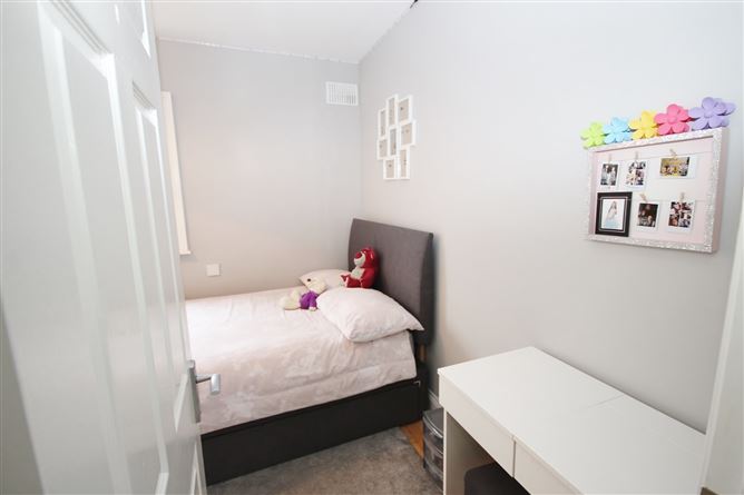5 Ellensborough Lawn, Tallaght, Dublin 24