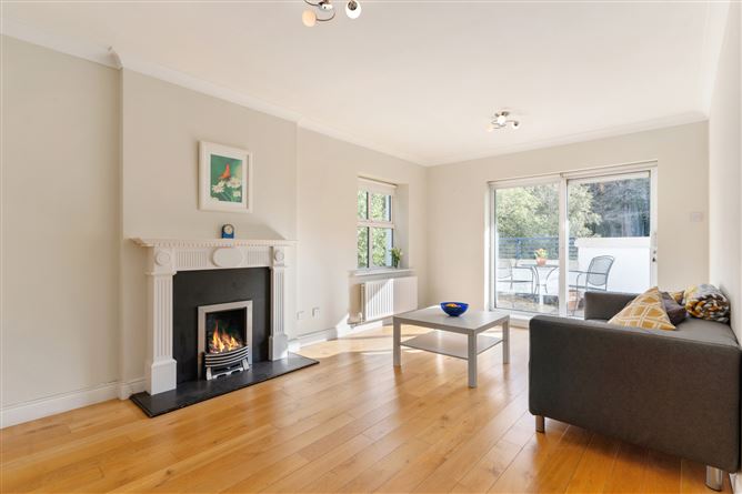 8 Belfield Park, Stillorgan Road, Blackrock, Co. Dublin