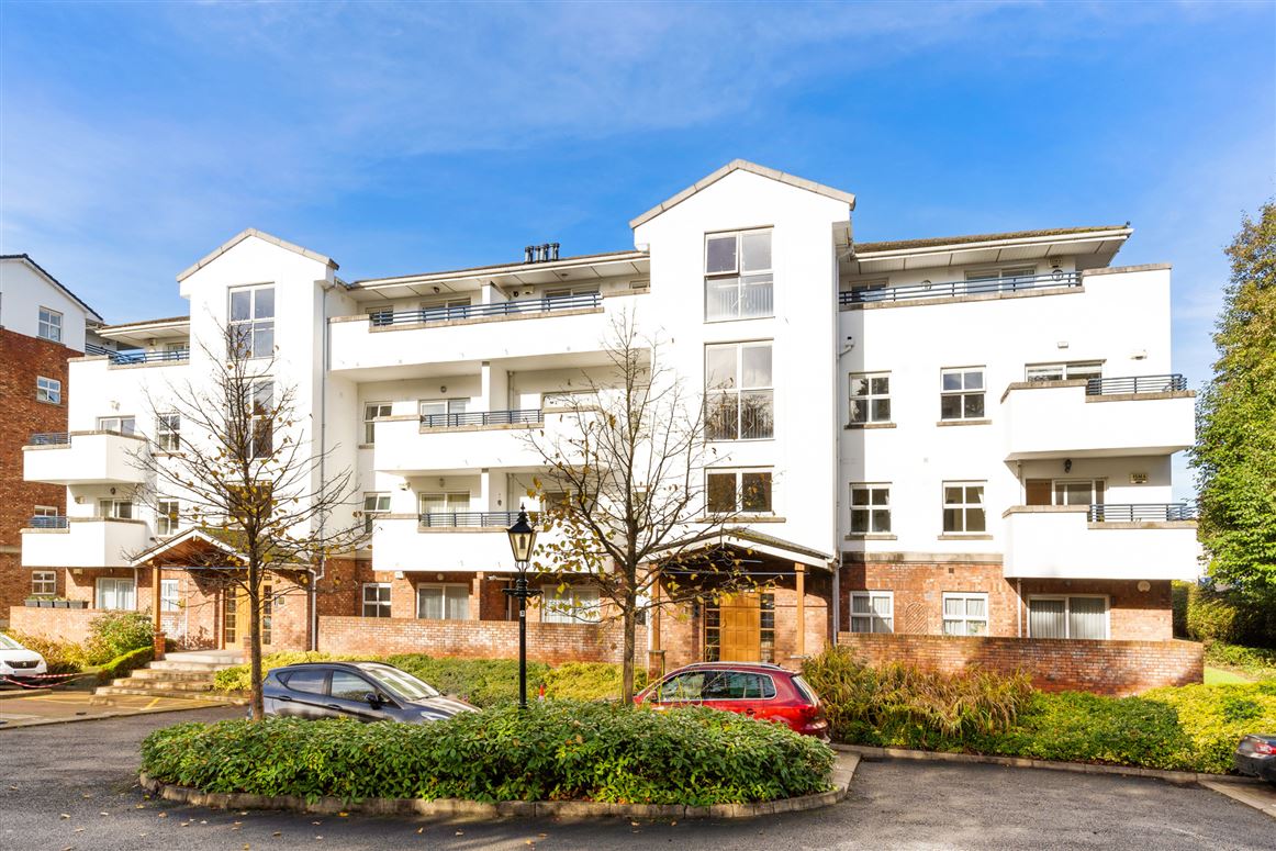8 Belfield Park, Stillorgan Road, Blackrock, Co. Dublin