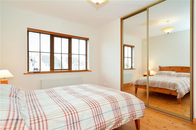 46 Pine Grove, Moycullen, Galway